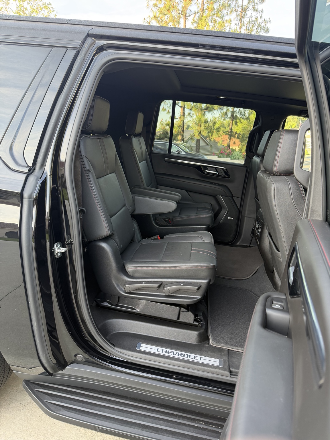 Second row seating in the Velare Chauffeur Suburban